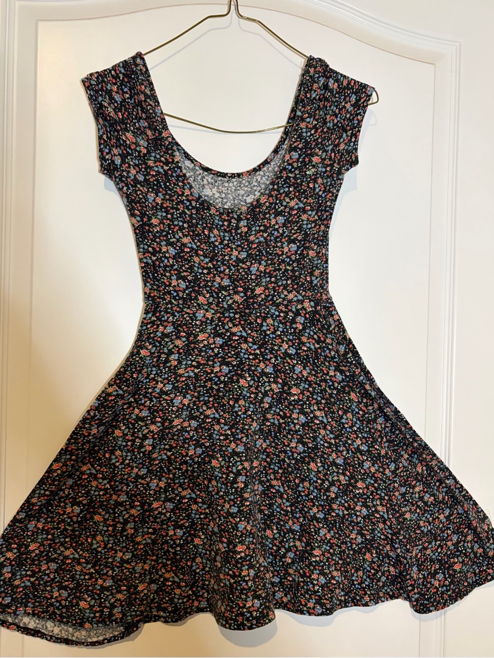 Source Unknown Black Floral Fit-and-Flare Dress with Pink & Blue Flowers